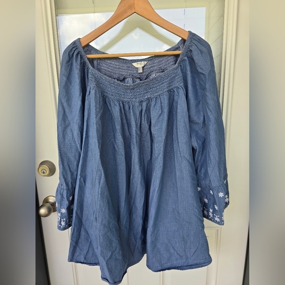 Terra Sky Chambray Blouse 2X Plus Blue Off-Shoulder Women FlareSleeve Embroidery - Picture 2 of 12